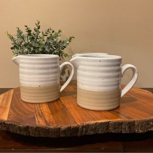 Stoneware Pitcher For Syrup Cream & More 🥞 ☕️